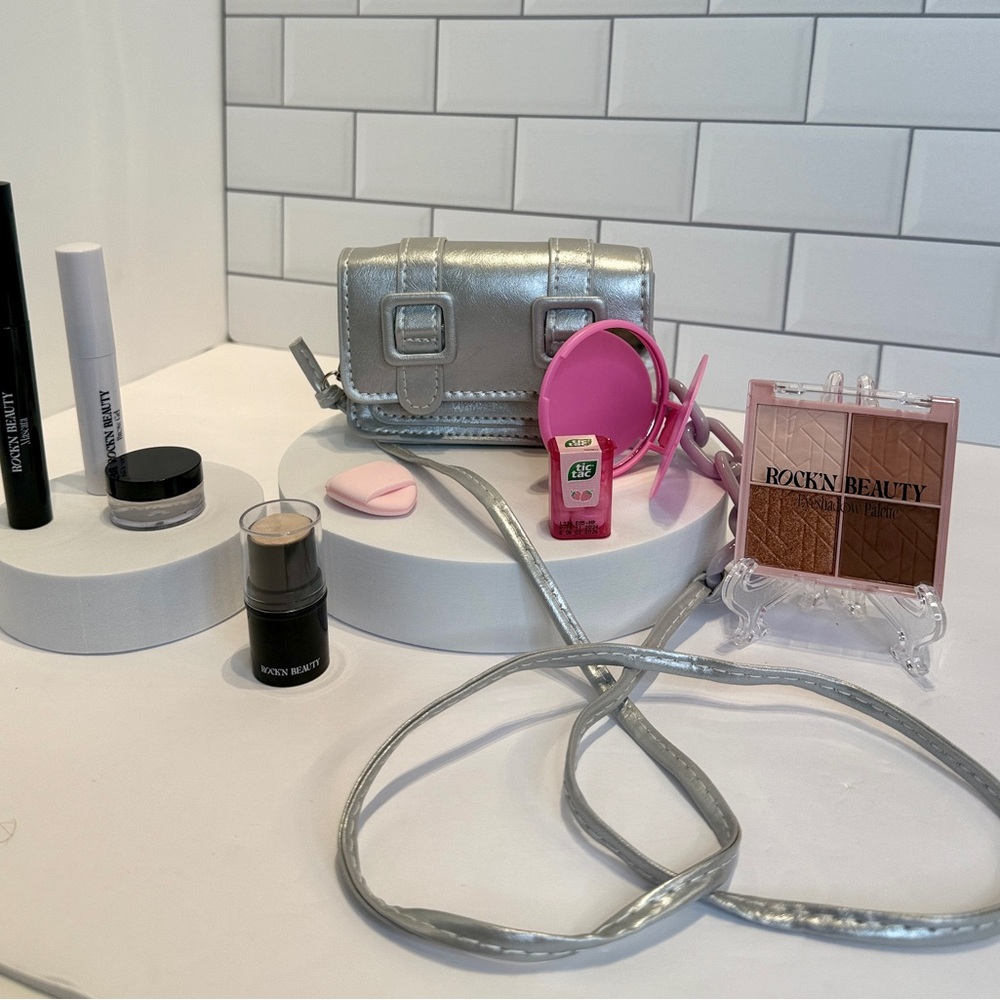 Silver Mini Bag with Pink Accessories